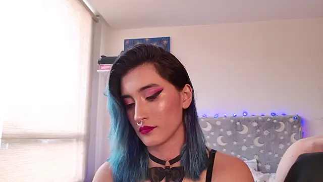 LunaisBack online show from 19, 4, 2026