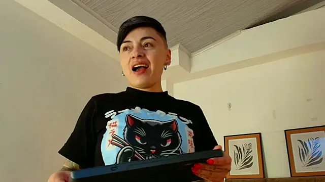 kat paradise online show from 12, 4, 2026