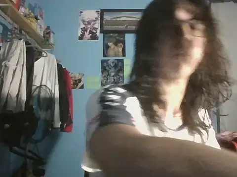 Snapshot of Alex-nerd20 chatting on 6, 8, 2026 Alex-nerd20 online show from 6, 8, 2026