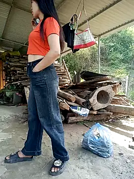 Snapshot of congchua977 chatting on 2, 3, 2026 congchua977 online show from 2, 3, 2026