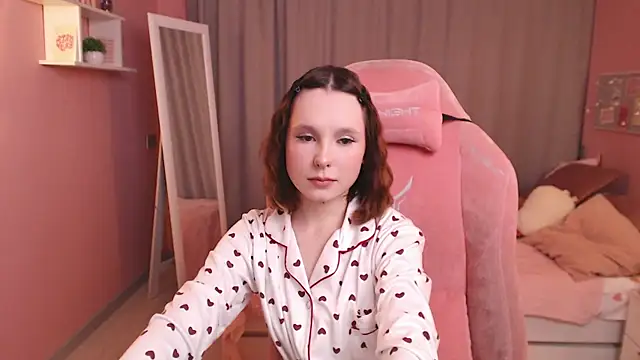 Snapshot of Haya_Harareet chatting on 6, 2, 2026 Haya Harareet online show from 6, 2, 2026