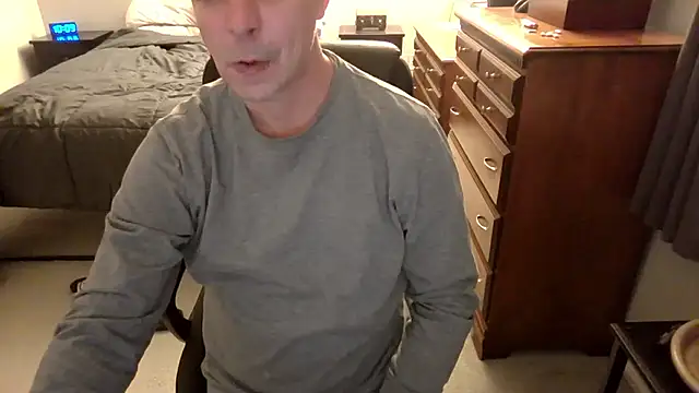 MatureSexy1700 online show from 19, 1, 2026