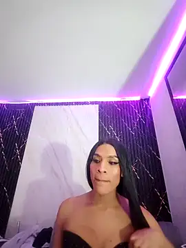 Snapshot of Isis_Hot__ chatting on 2, 3, 2026 Isis Hot online show from 2, 3, 2026