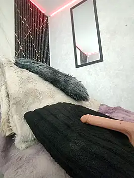 Snapshot of Isis_Hot__ chatting on 9, 3, 2026 Isis Hot online show from 9, 3, 2026