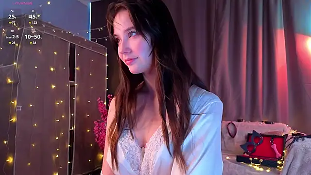 KiraYukimura online show from 25, 3, 2026