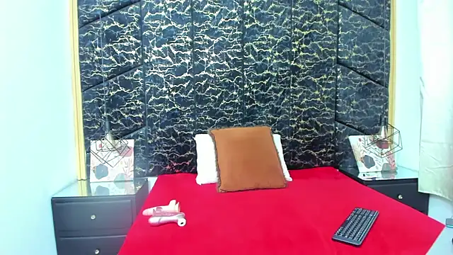 AlahiaEvansz online show from 6, 1, 2026