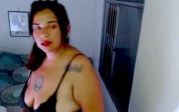 Snapshot of happycarlha chatting on 11, 1, 2026 happycarlha online show from 11, 1, 2026