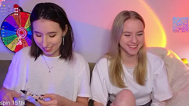 Mimipaws online show from 5, 3, 2026