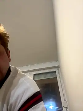 queerboth online show from 6, 1, 2026