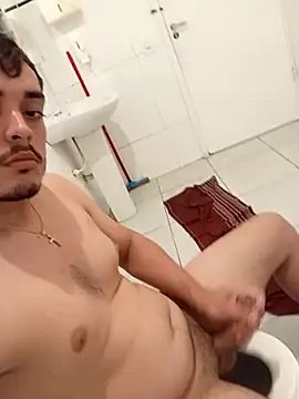 Juninho18c online show from 20, 4, 2026