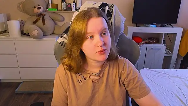 Ol1via online show from 8, 4, 2026