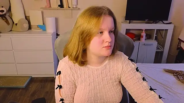 Ol1via online show from 11, 4, 2026