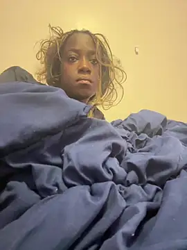 CookiesNcreaming online show from 10, 4, 2026