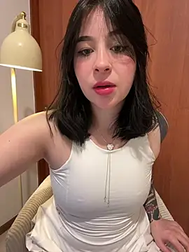 Snapshot of evelynrosess1 chatting on 25, 6, 2026 evelynrosess1 online show from 25, 6, 2026