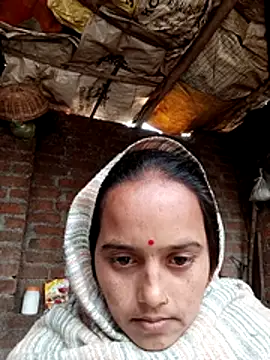 Madhuri Love143 online show from 8, 1, 2026