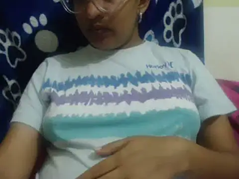 Snapshot of Kandysweety_2 chatting on 2, 2, 2026 Kandysweety 2 online show from 2, 2, 2026