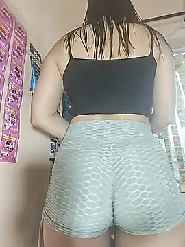 Lara queenxxx online show from 16, 3, 2026