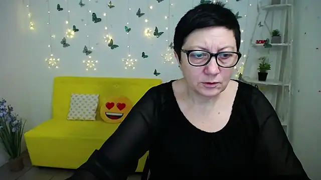 EmilyL0ve online show from 21, 2, 2026