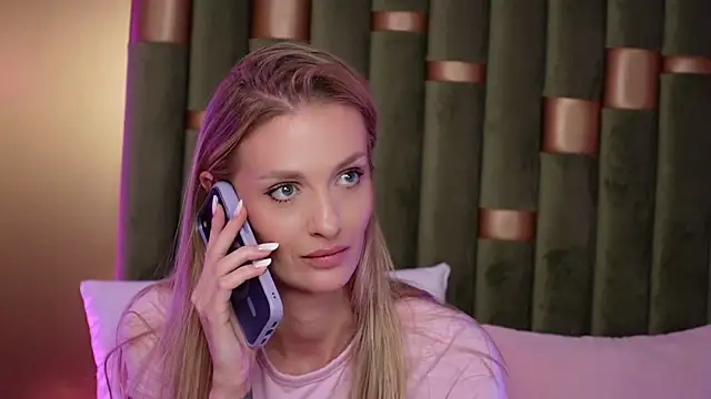 AmeliaAngel online show from 5, 1, 2026