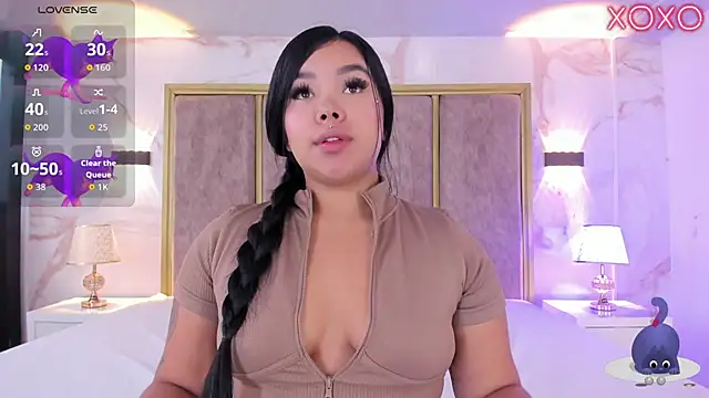 Liaevans   online show from 5, 1, 2026