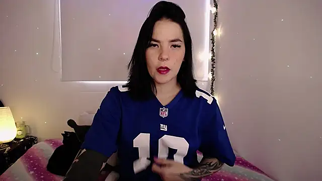 Snapshot of kateCass chatting on 12, 1, 2026 kateCass online show from 12, 1, 2026