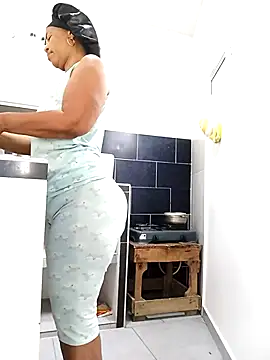 IIv0ryN0IIReX-XX online show from 18, 3, 2026