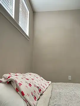 Angeliccreamyrican online show from 12, 2, 2026