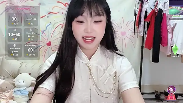 xiaoguai99 online show from 17, 4, 2026