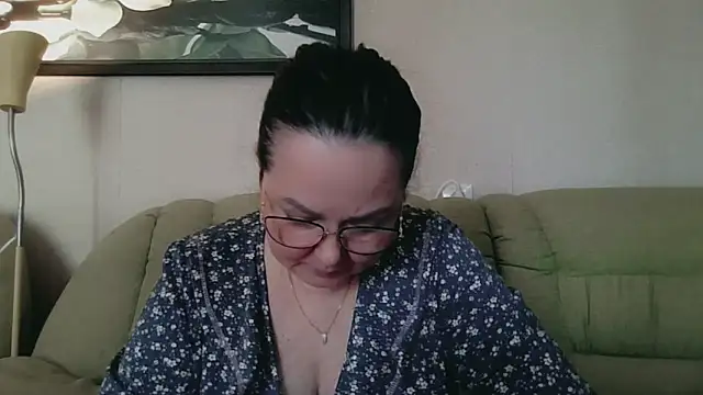 infinity loveliness online show from 23, 3, 2026