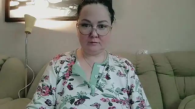 infinity loveliness online show from 19, 4, 2026