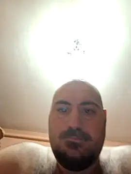 BOOMADDICT6996 online show from 2, 2, 2026