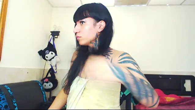 Snapshot of jazmin_wolf chatting on 10, 4, 2026 jazmin wolf online show from 10, 4, 2026