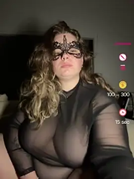 Snapshot of cherrylust12 chatting on 10, 6, 2026 cherrylust12 online show from 10, 6, 2026