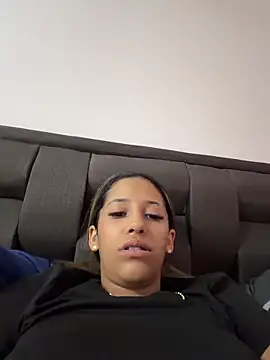 vicky bass  online show from 10, 5, 2026