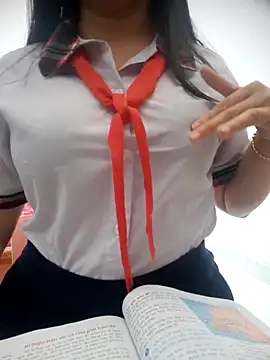 lina loveee online show from 18, 3, 2026