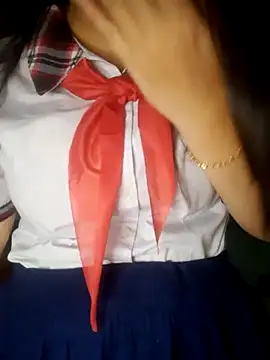 lina loveee online show from 6, 4, 2026