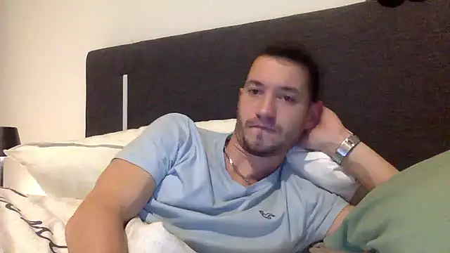 batschi0512 online show from 13, 1, 2026