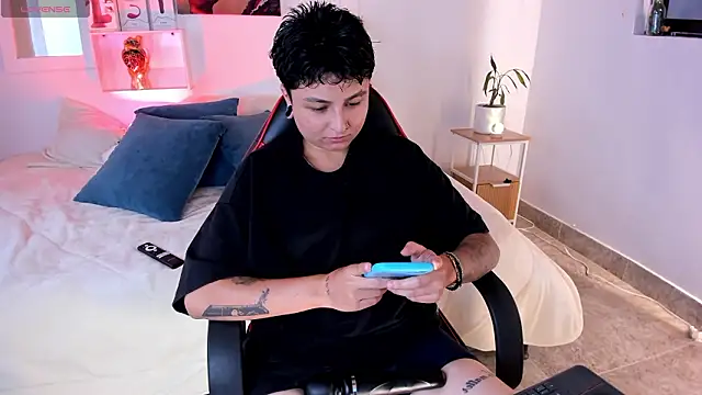 Zury Ramirez online show from 16, 3, 2026