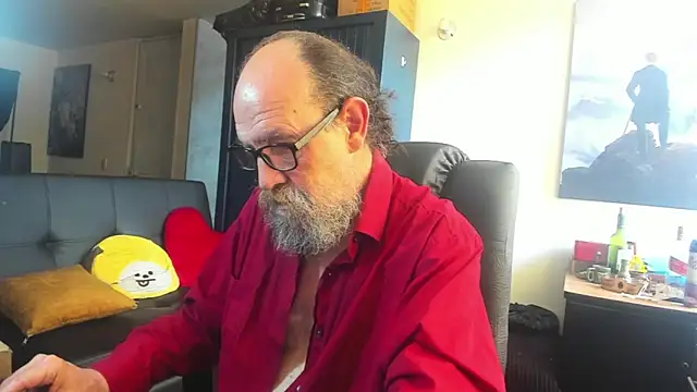 Uncle Hottie online show from 31, 5, 2026
