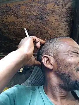 Negaomalinha1 online show from 4, 2, 2026