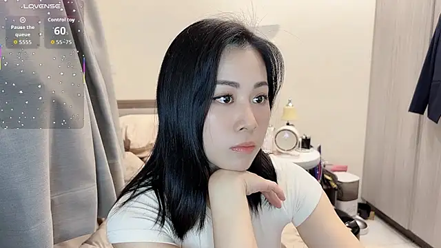 Snapshot of BabyOneDaily chatting on 10, 5, 2026 BabyOneDaily online show from 10, 5, 2026