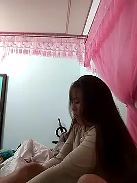 Sexy-girl123 online show from 13, 2, 2026