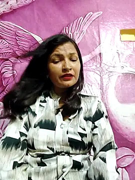 Snapshot of Priyaa_1433 chatting on 27, 6, 2026 Priyaa 1433 online show from 27, 6, 2026