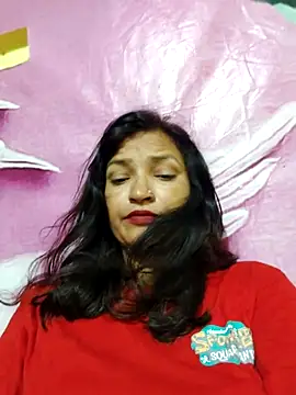 Snapshot of Priyaa_1433 chatting on 3, 7, 2026 Priyaa 1433 online show from 3, 7, 2026