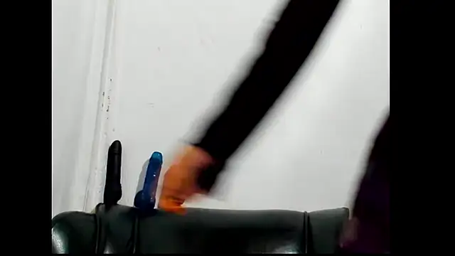 Antonella Gomez22 online show from 3, 2, 2026