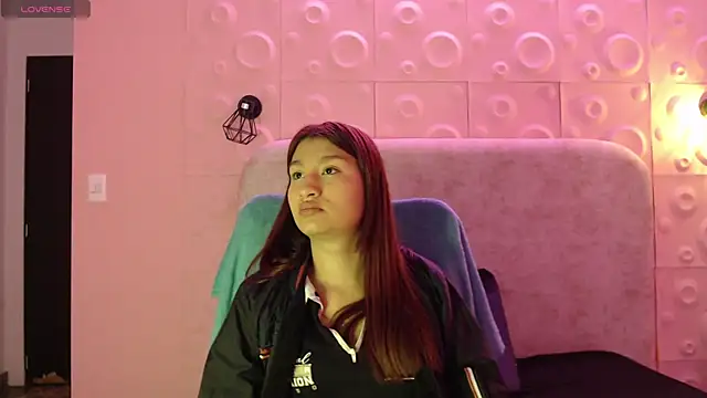 Snapshot of yuyis_15 chatting on 14, 1, 2026 yuyis 15 online show from 14, 1, 2026