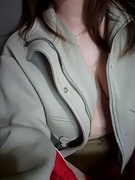 Comebaby-077 online show from 13, 1, 2026