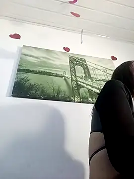 honeyluxe  online show from 26, 2, 2026