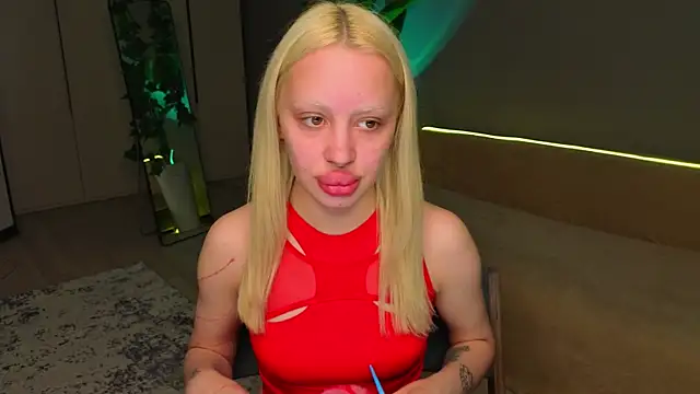 Luna Beverly online show from 21, 5, 2026