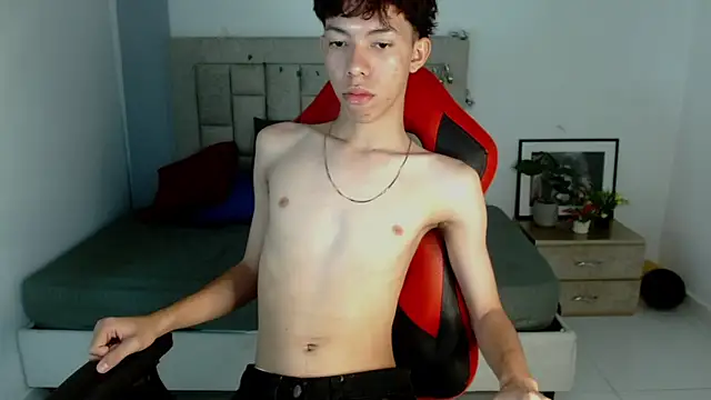 Snapshot of Nico__fox123 chatting on 8, 1, 2026 Nico fox123 online show from 8, 1, 2026